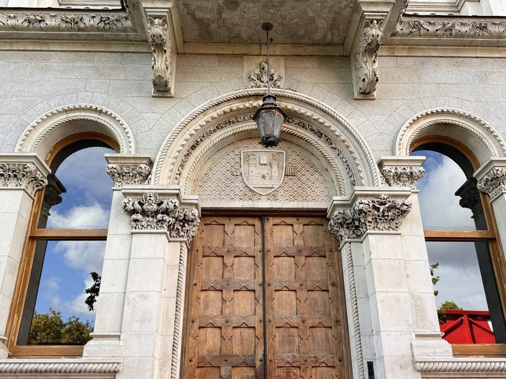 2 Puerta-Trinity-Irlanda