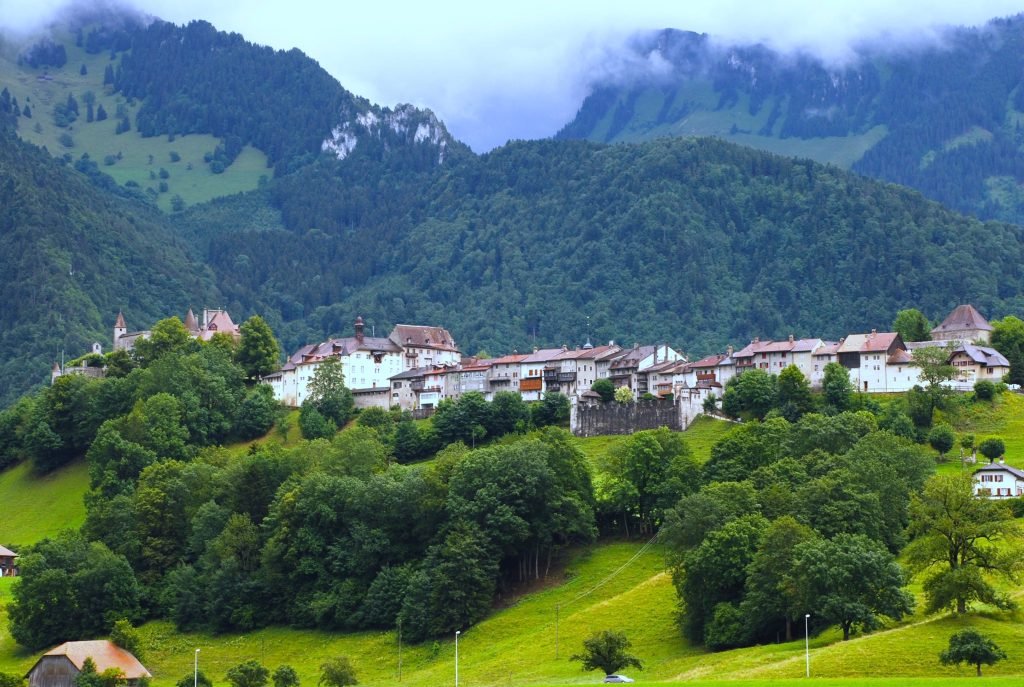 4 Vista-Gruyeres-Suiza