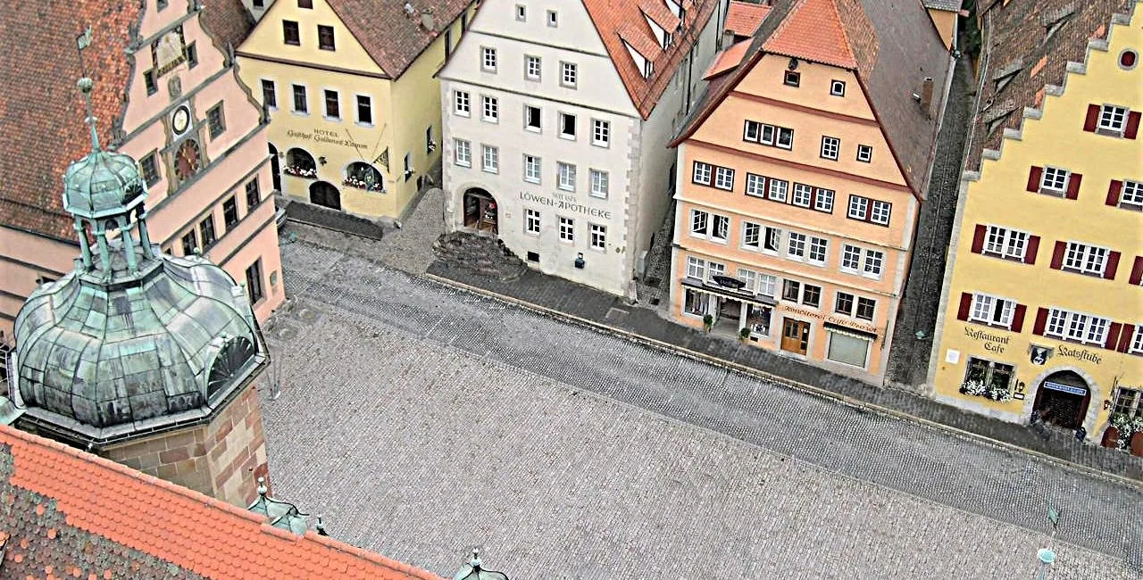 0A Plaza-Rothenburg-Alemania