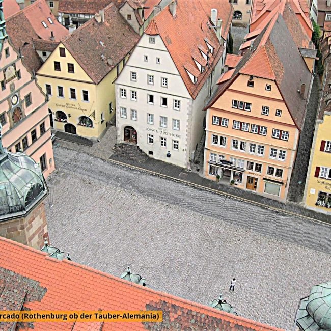 0A Plaza-Rothenburg-Alemania