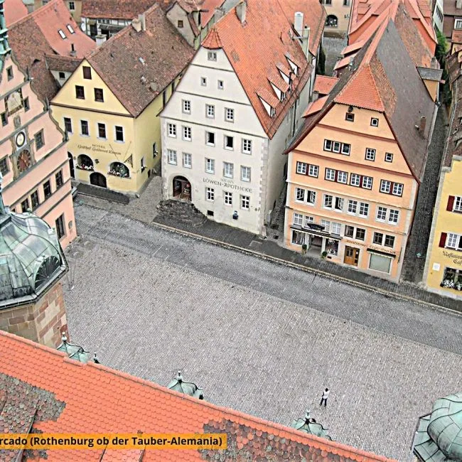 0A Plaza-Rothenburg-Alemania