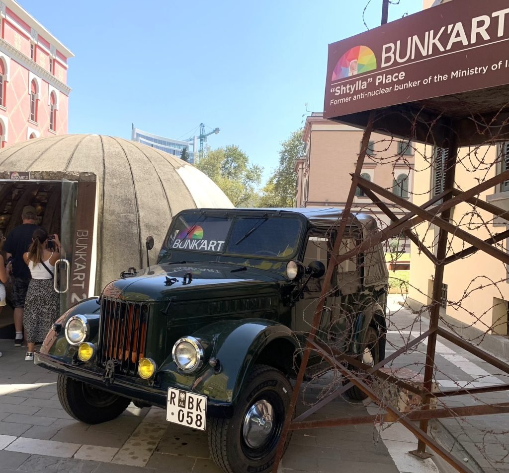 19 Bunker-Tirana-Albania