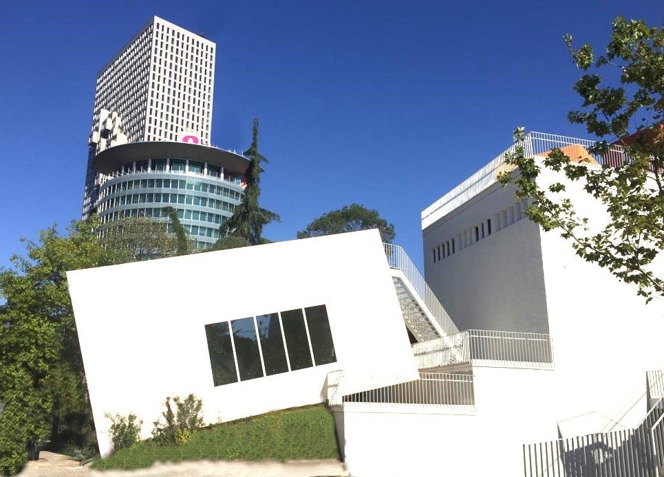 27 Blloku-Tirana-Albania