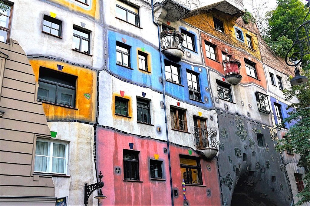 2 Hundertwasser-Viena-Austria