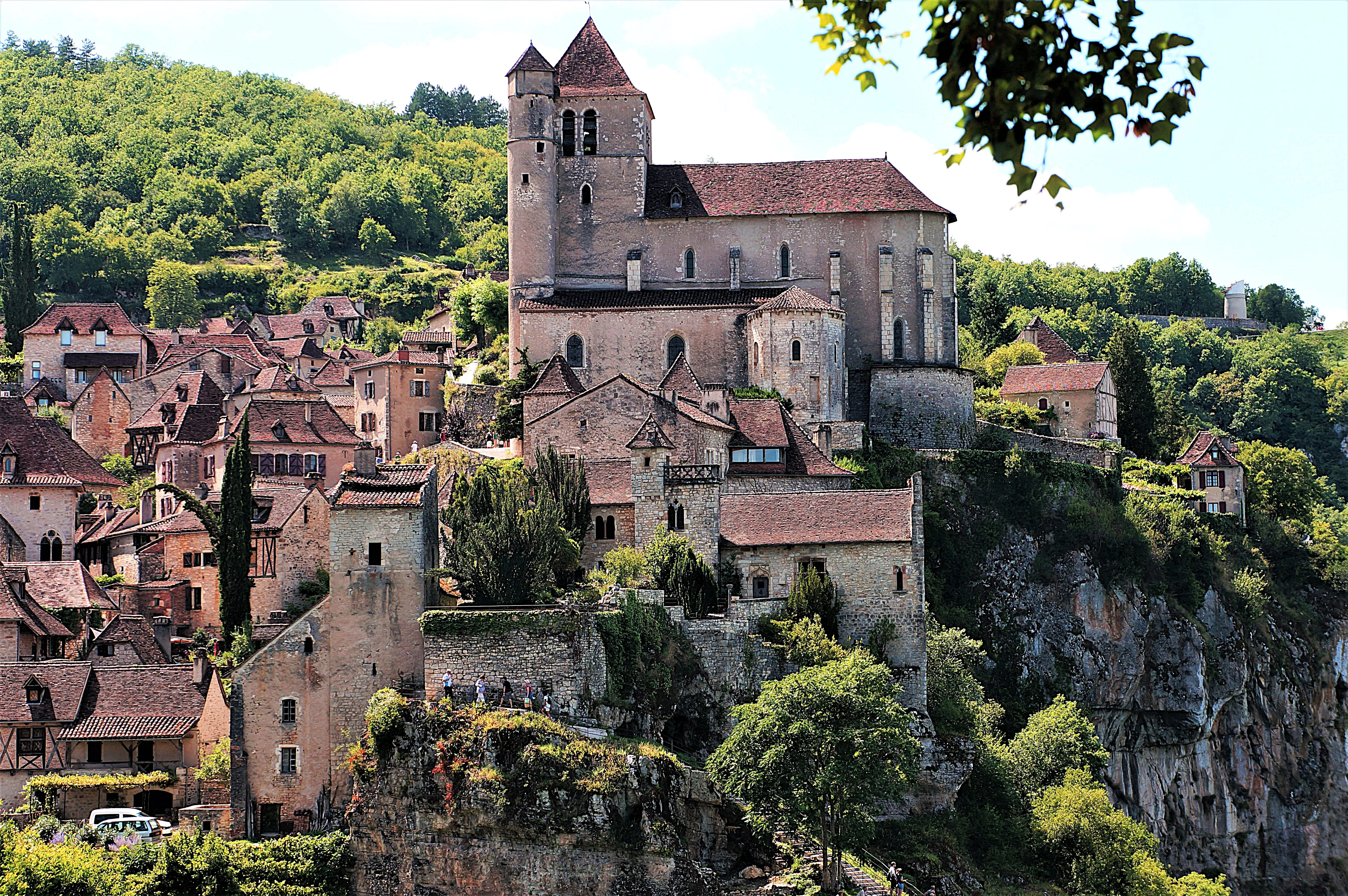 0A St Cirq-lapopie-Francia