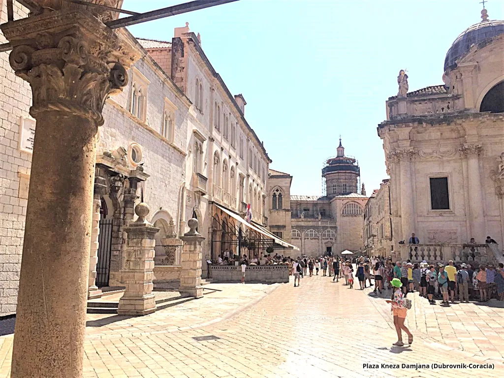 12 Plaza Kneza-Dubrovnik-Croacia