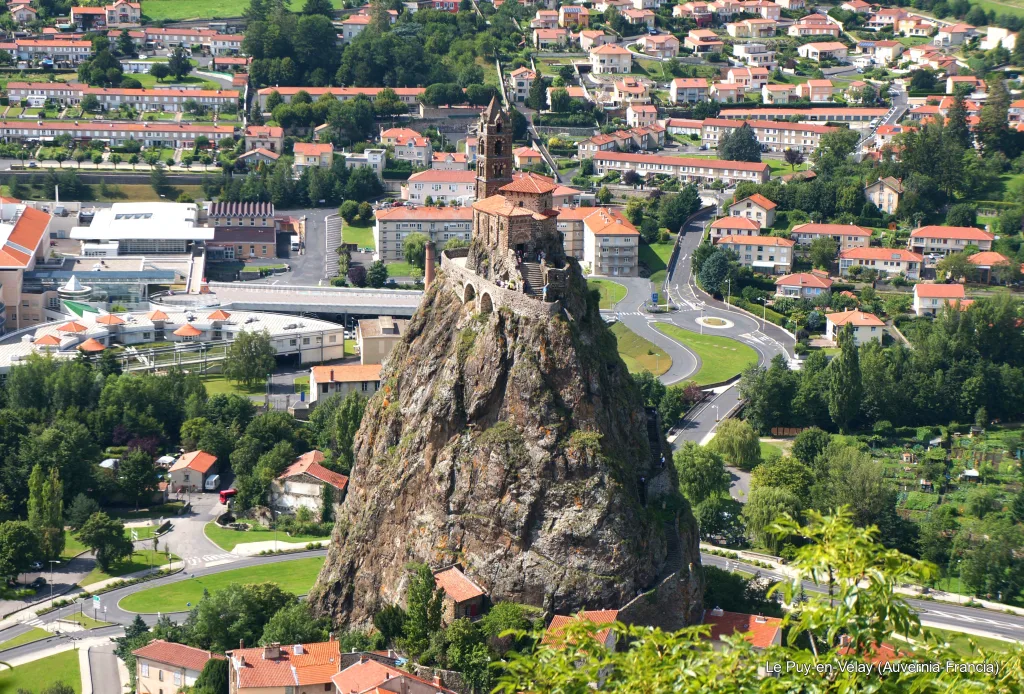 12 San Michel-Le Puy-Francia