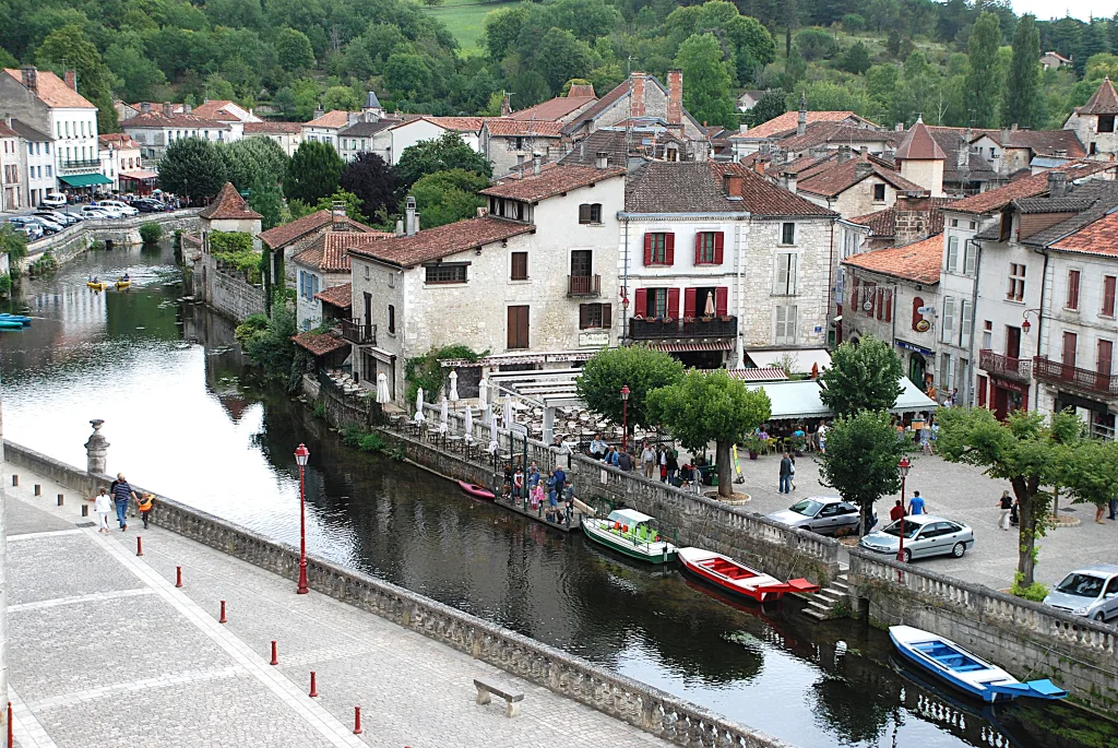 16 Abadía-Brantôme-Perigord-Francia