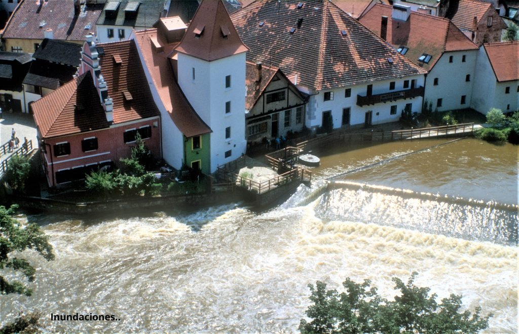 18 Cesky Krumlov-Bohemia