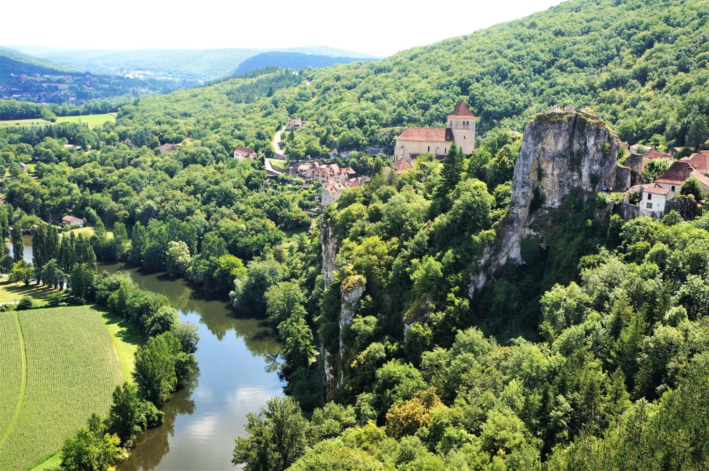 2 Saint Cirq-Lapopie-Francia