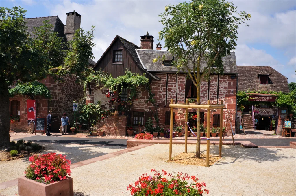 3 Collonges-la-Rouge-Francia