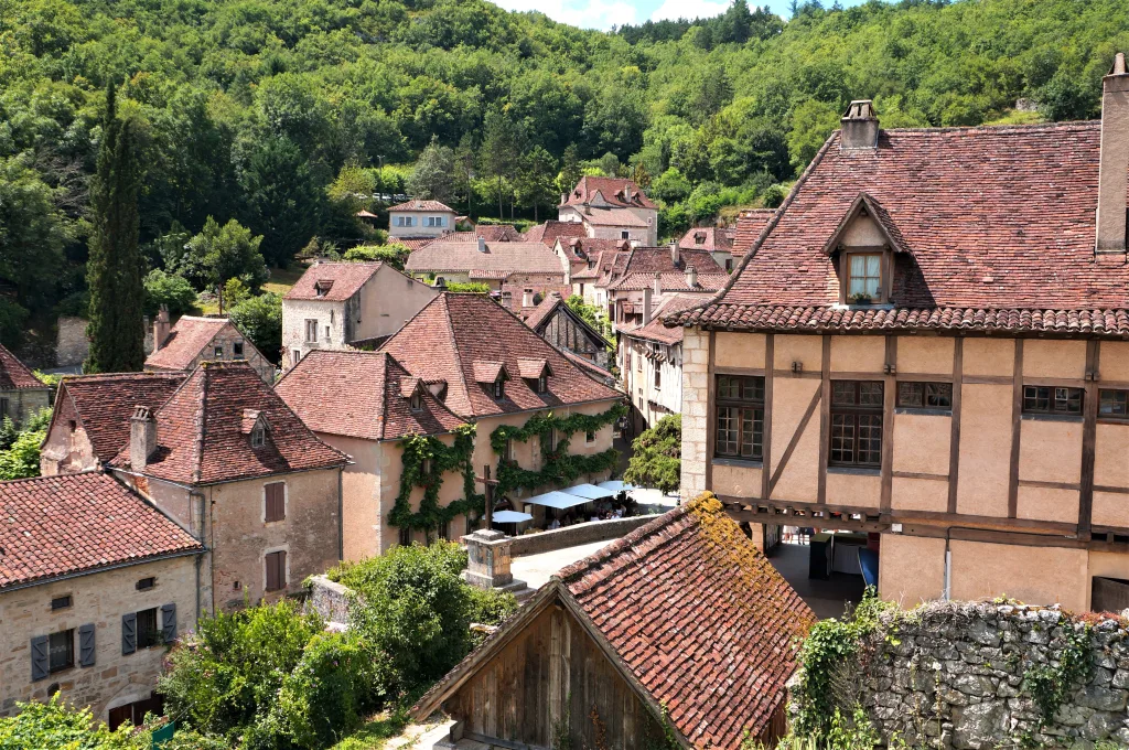 4 Casas-Saint Cirq Lapopie-Francia