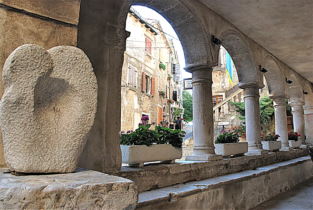 5 Groznjan (Istria- Croacia)