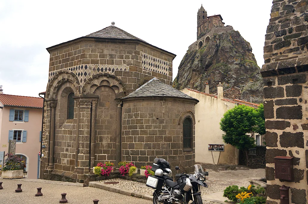 6 Saint Clair-Le Puy-Francia