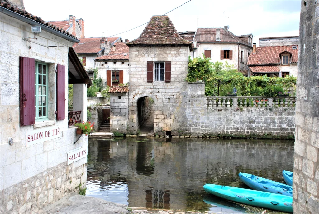 7 Brantôme-Perigord-Francia