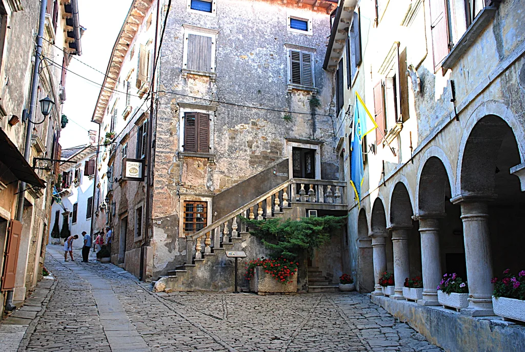 7 groznjan-Istria-Croacia