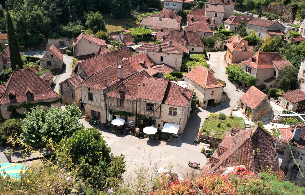 8 Plaza Sombral-Saint Cirq Lapopioe-Francia