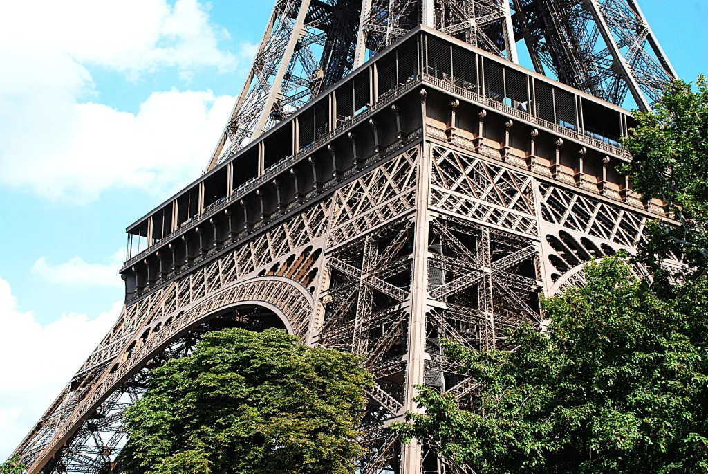 2 Torre Eiffel-París-Francia
