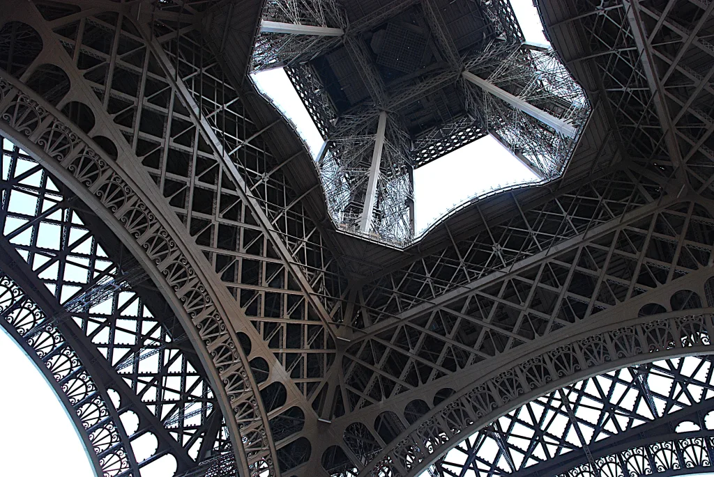 3 Torre Eiffel-París-Francia