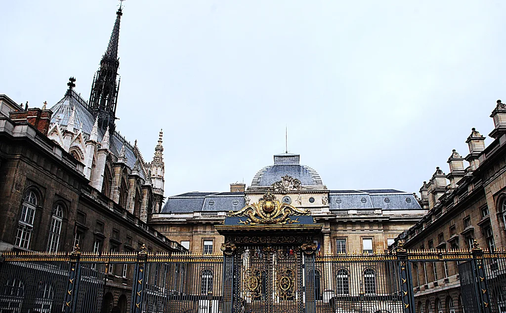 5 Saint Chapelle-París-Francia