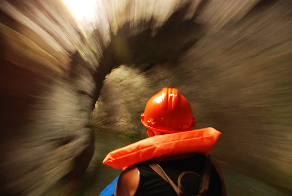 12 Cueva de Vlychada-peloponeso-Grecia