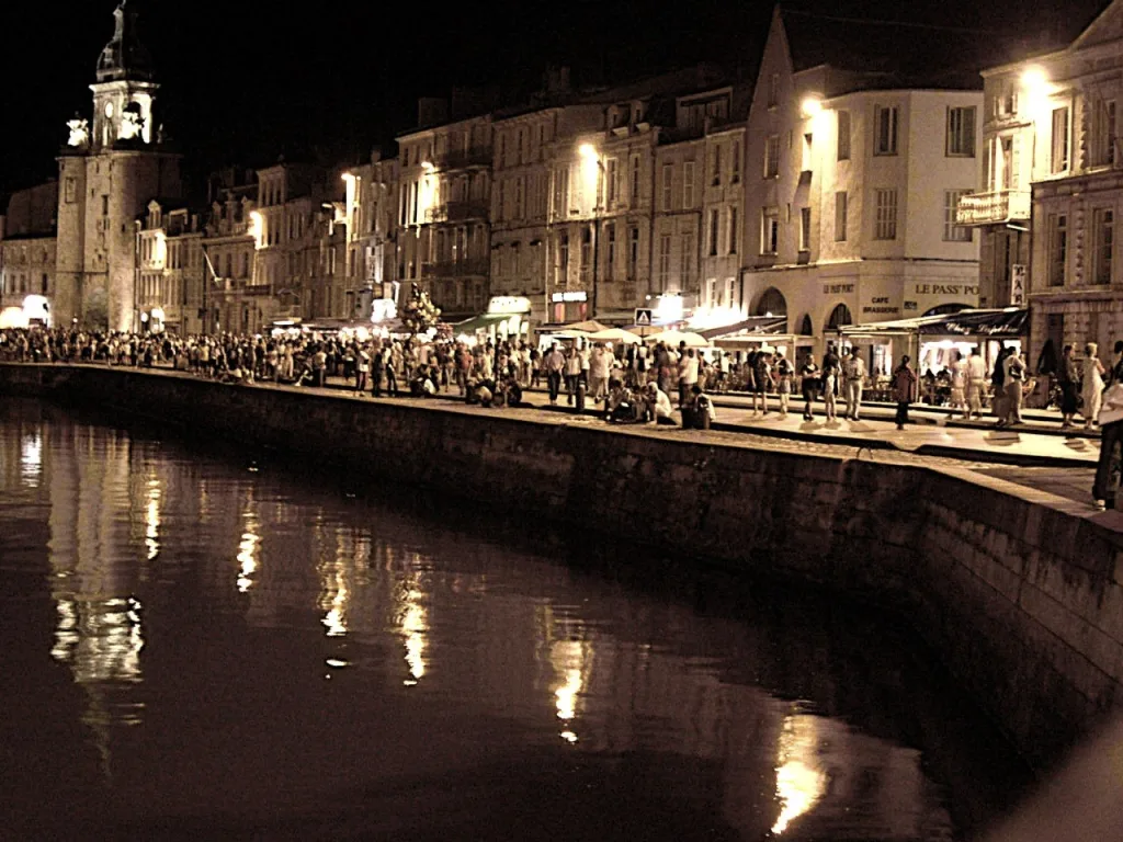 19 Muelle Viejo_La Rochelle-Aquitania-Francia