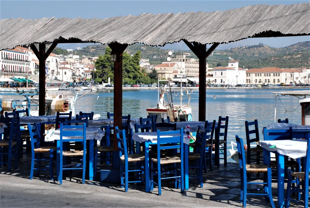 7 Terraza-Gythio-peloponeso-Grecia