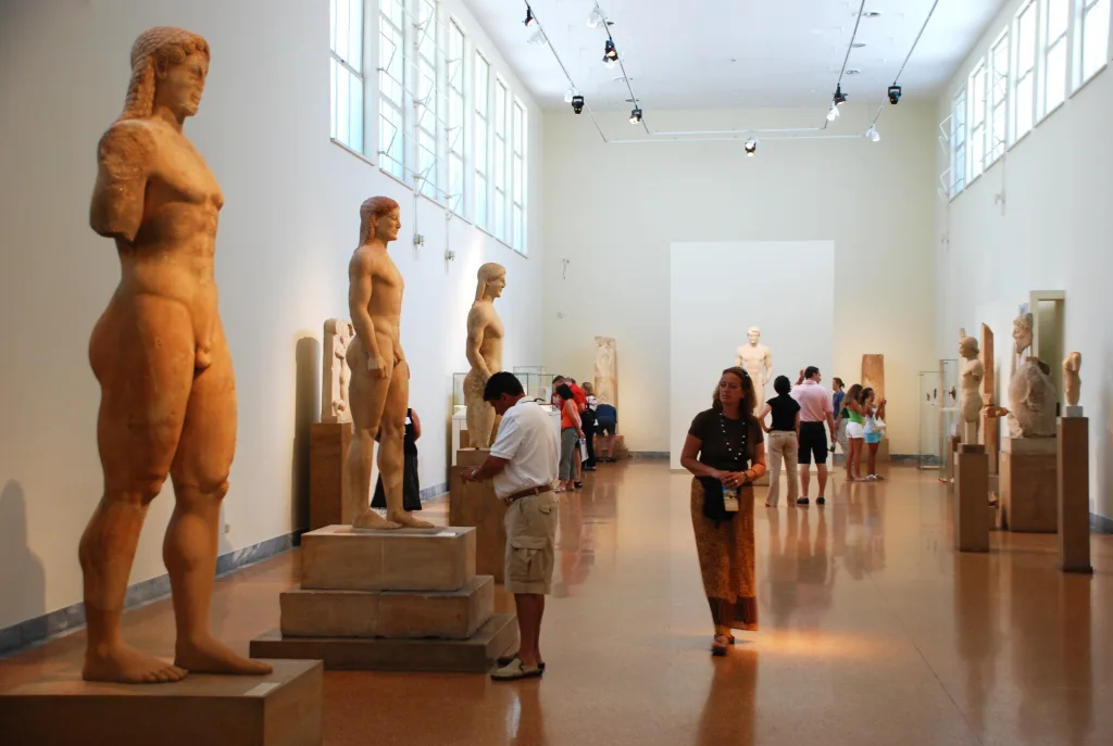 10 Kouros y Koré-Atenas-Grecia