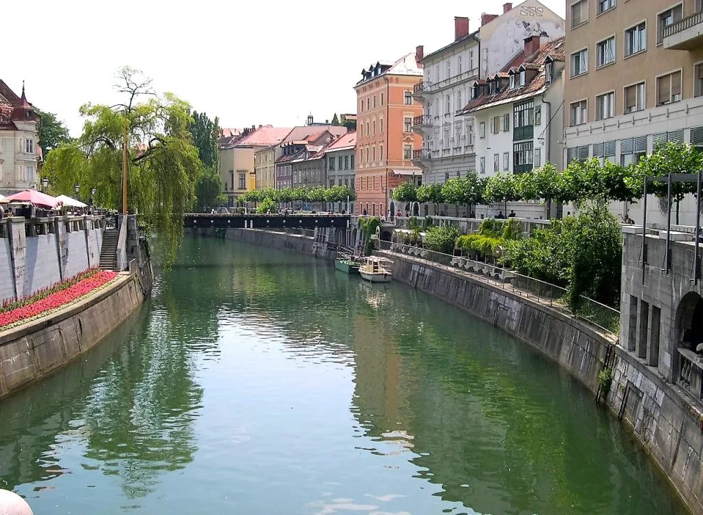 2 Ljubljana-Eslovenia
