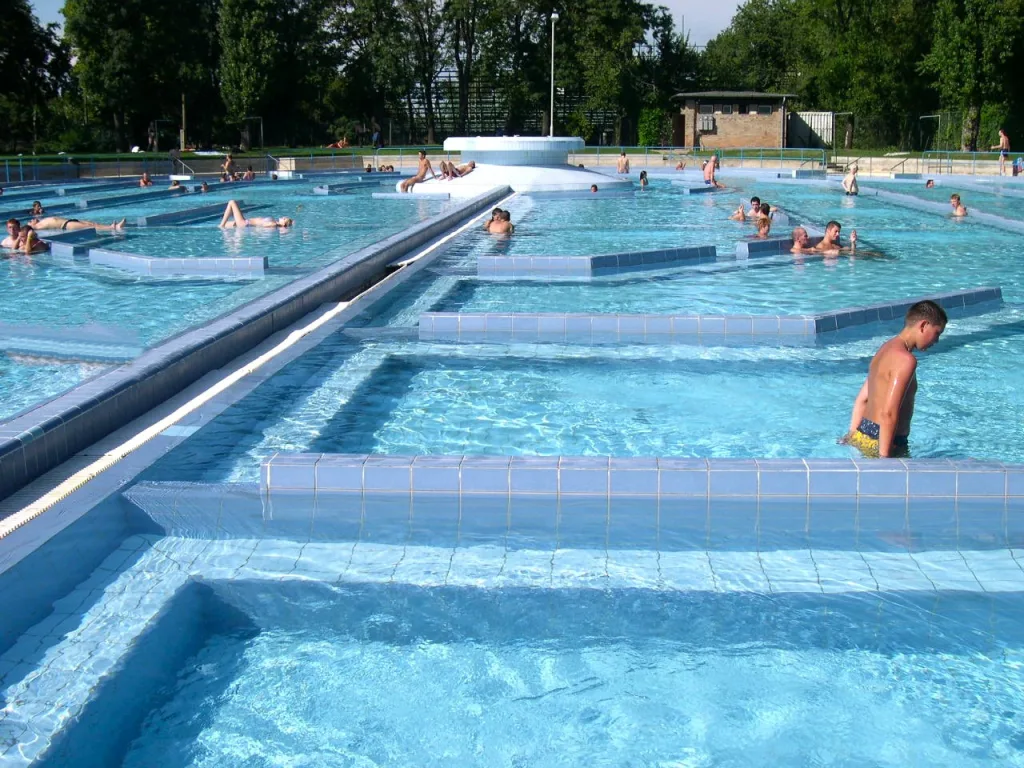 7 Palatinus bath-Budapest-HGungría