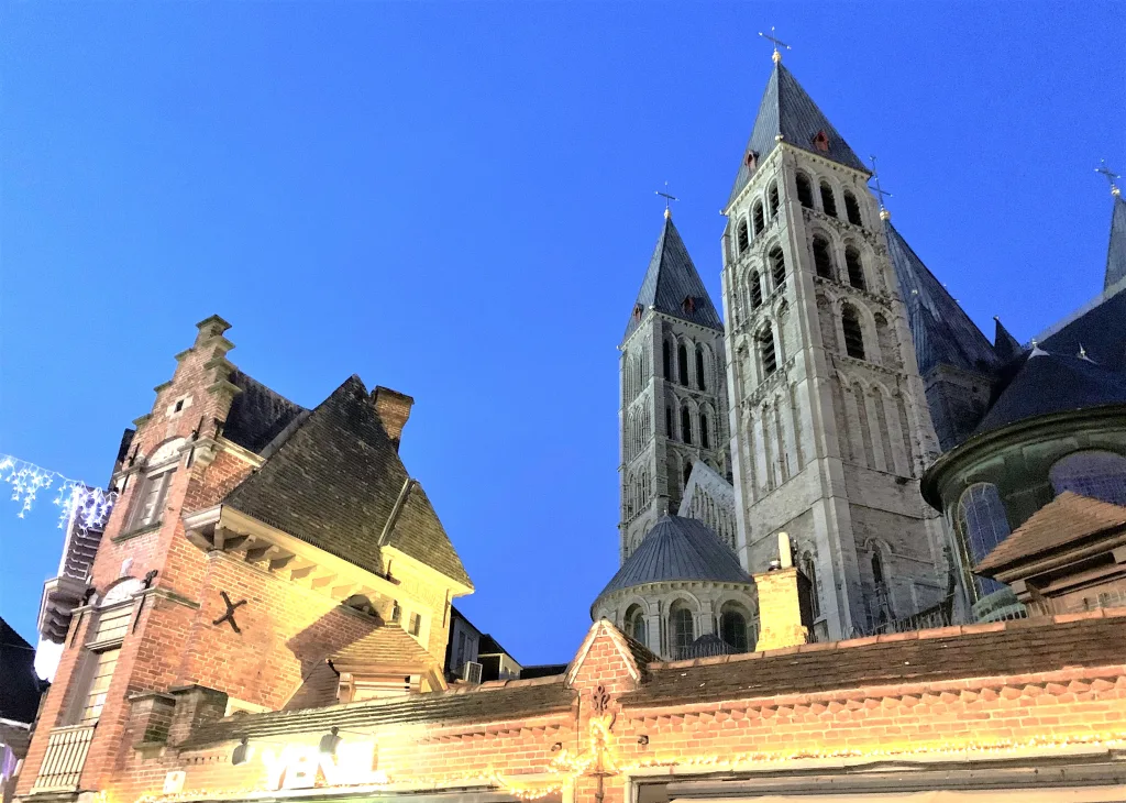10 Tournai-Lovaina-Bélgica