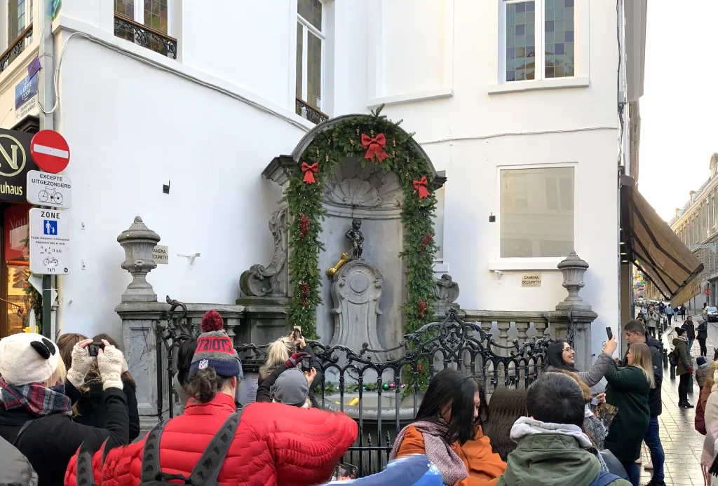 10 Manneken pis-Bruselas-Bélgica