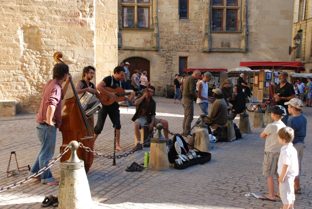 11Artistas-sarlat-Francia
