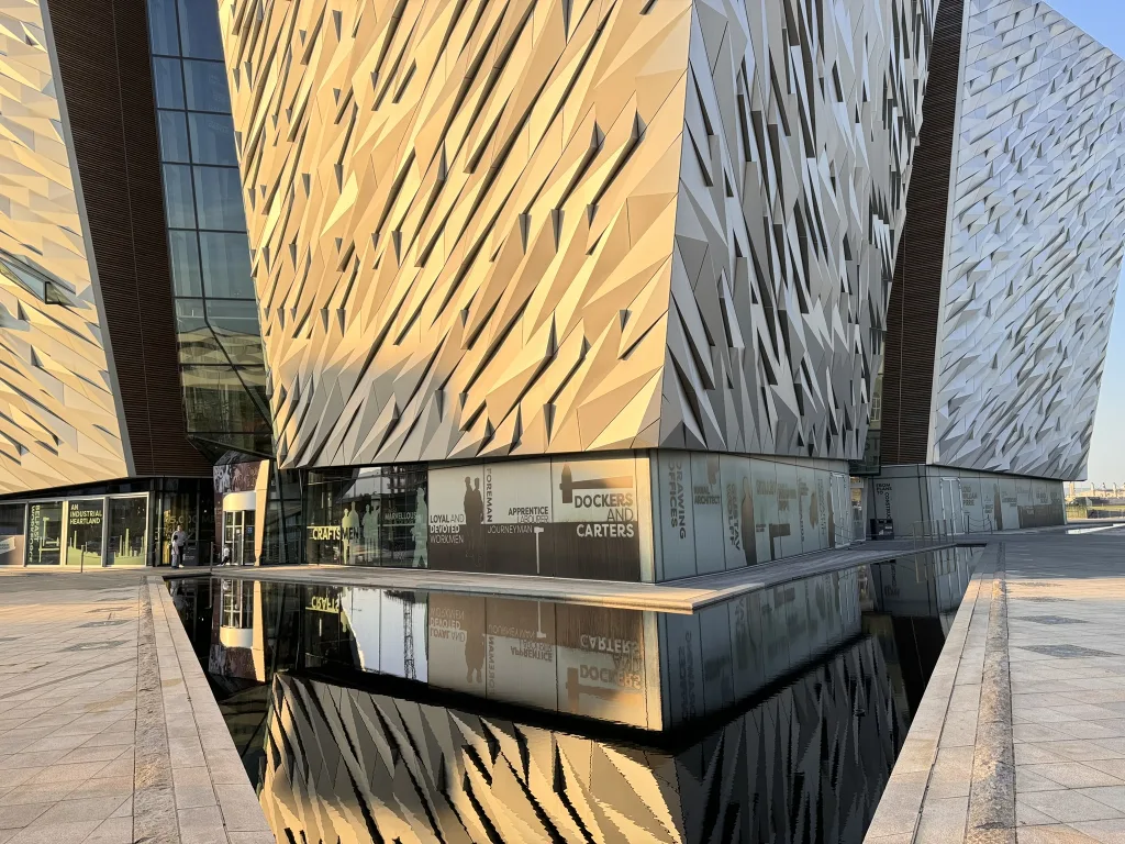 14 Museo Titanic-Belfast-Irlande del Norte