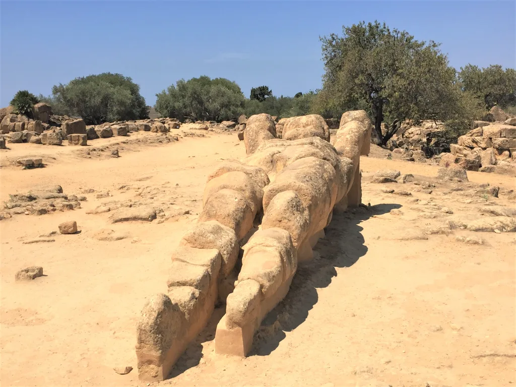 14 Telamón del templo de Zeus-Sicilia-Italia