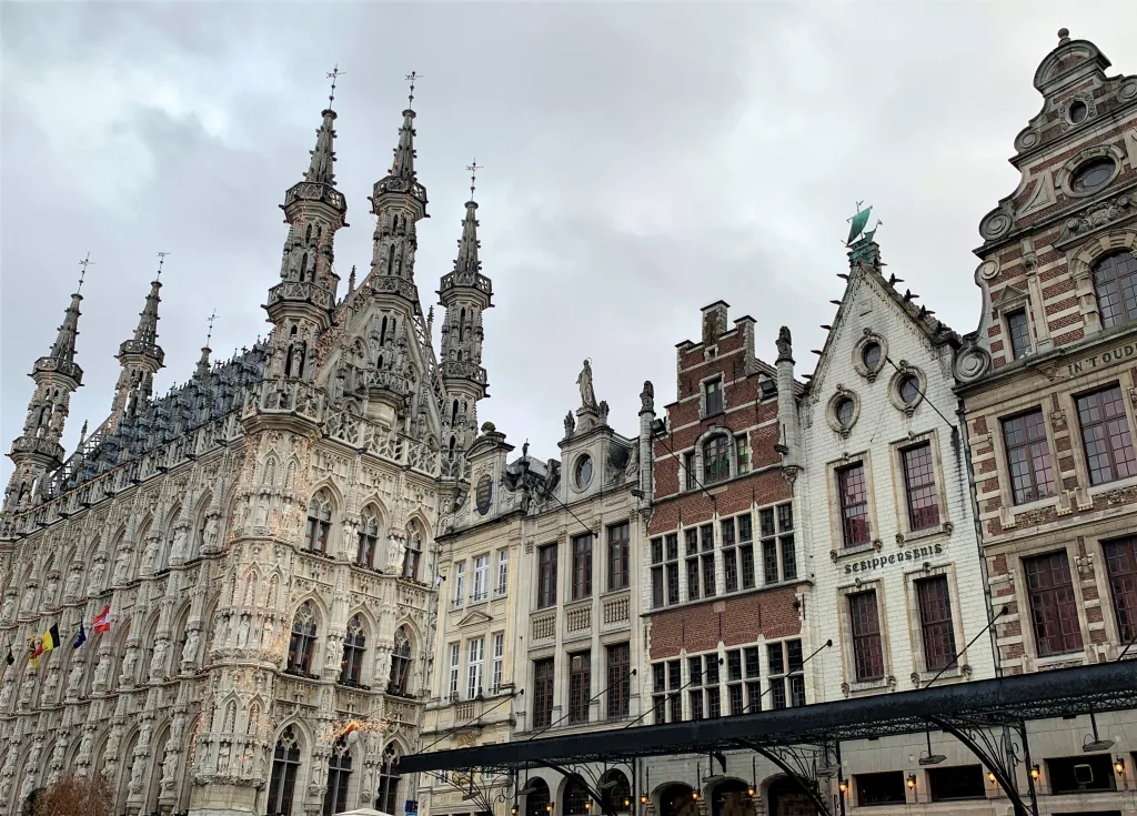 16 Tournai-Lovaina-Bélgica