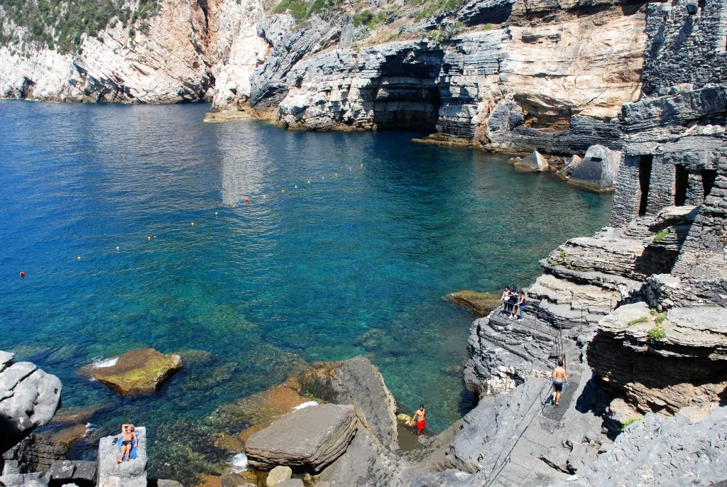 19 Gruta Byron -5 Terre-Italia