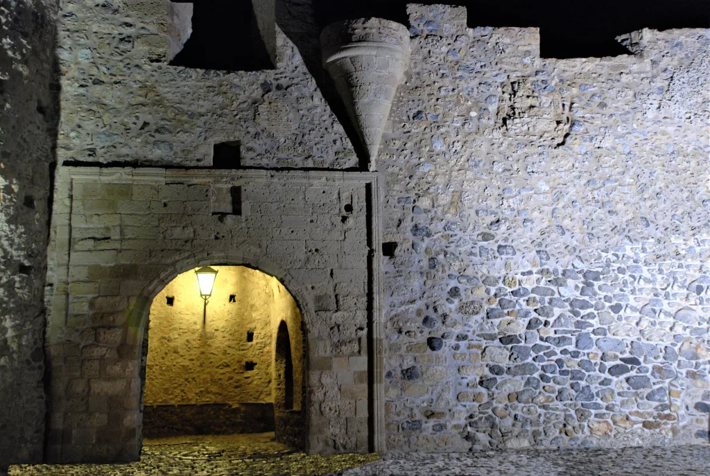 2 Túnel-Monemvassia-Grecia