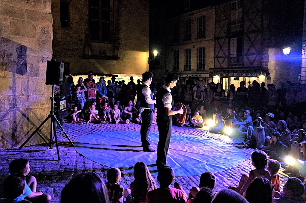 21 Teatro-Sarlat-Francia