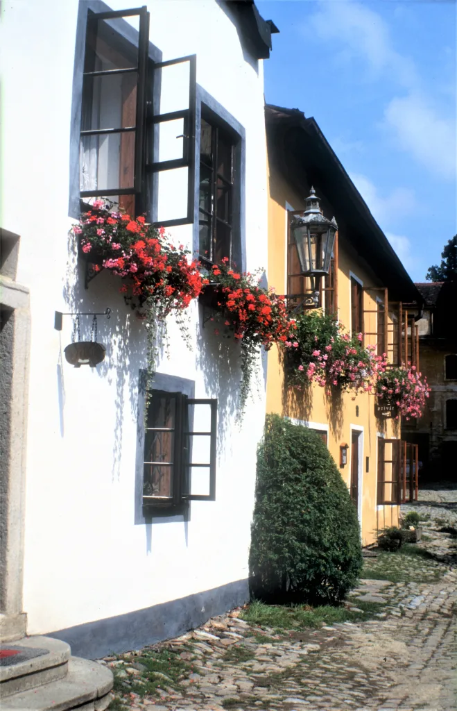 24 Cesky Krumlov-Bohemia