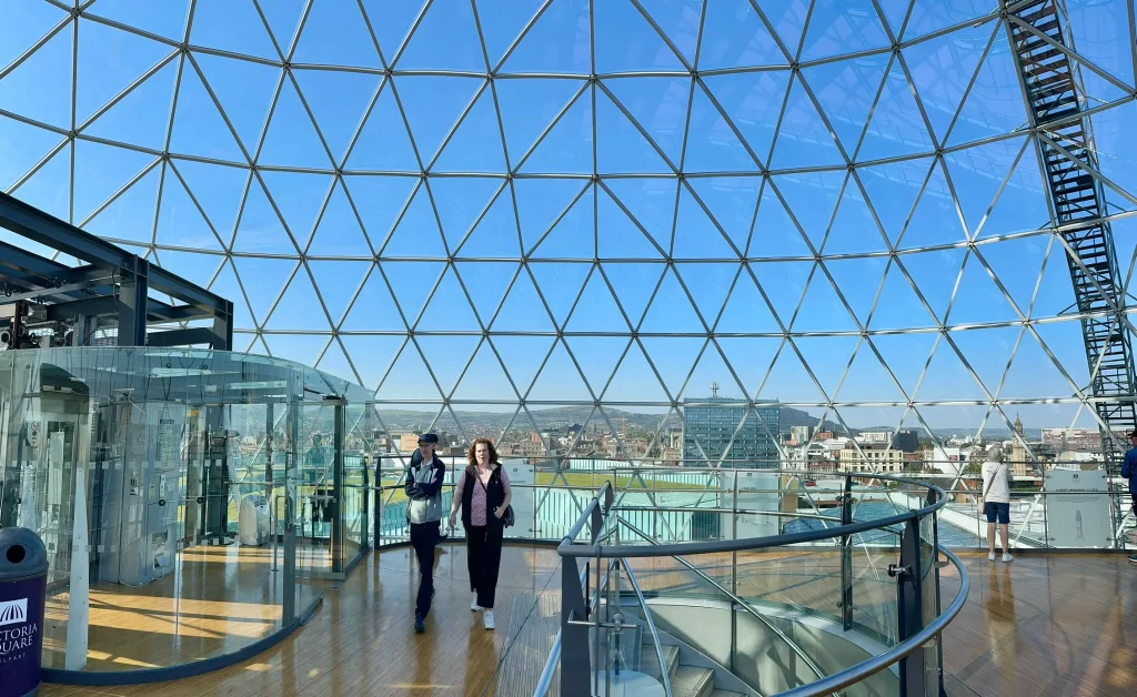 5 Belfast -Irlanda del Norte
