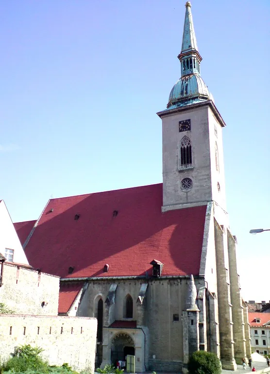 5 Catedral-Bratislava-Eslovaquia