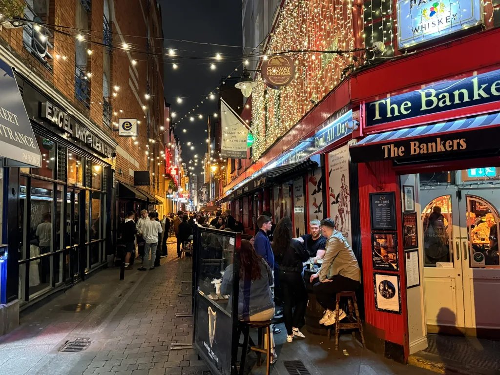 6 Dublín by Night-Irlanda
