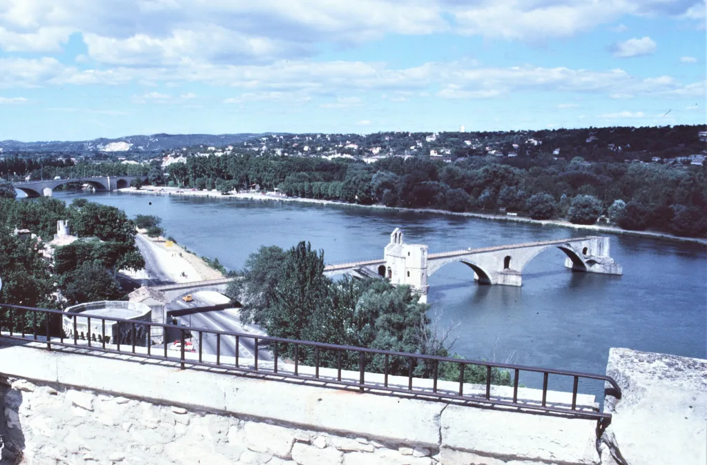 6 Ródano-Avignon-Francia