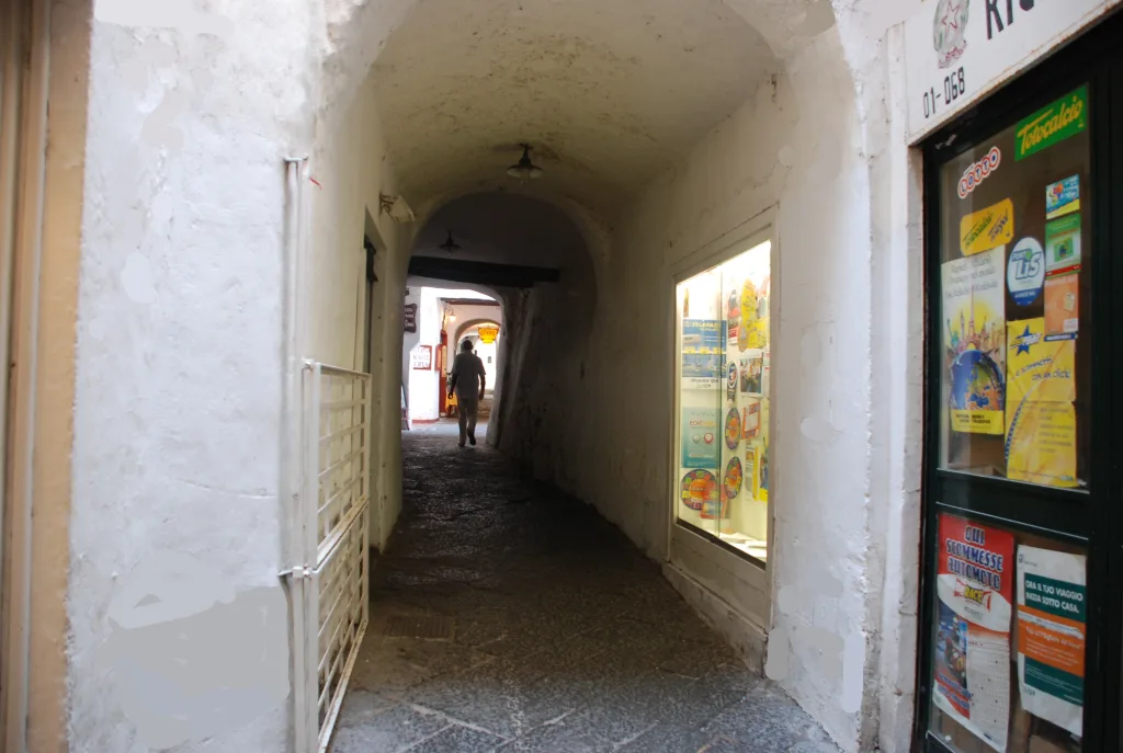 6 calle-Capri-Italia