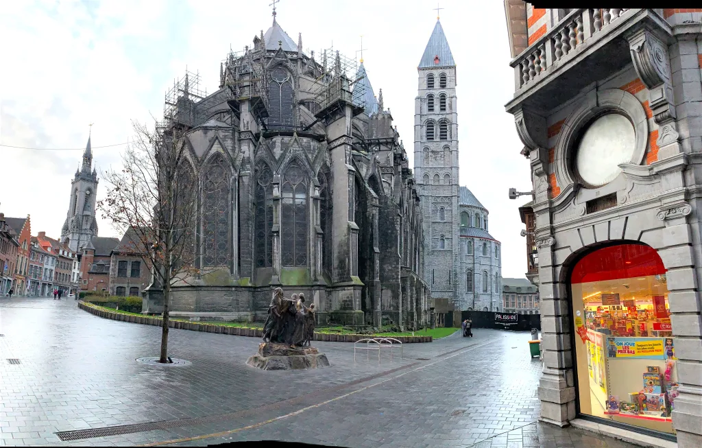 9 Tournai-Lovaina-Bélgica