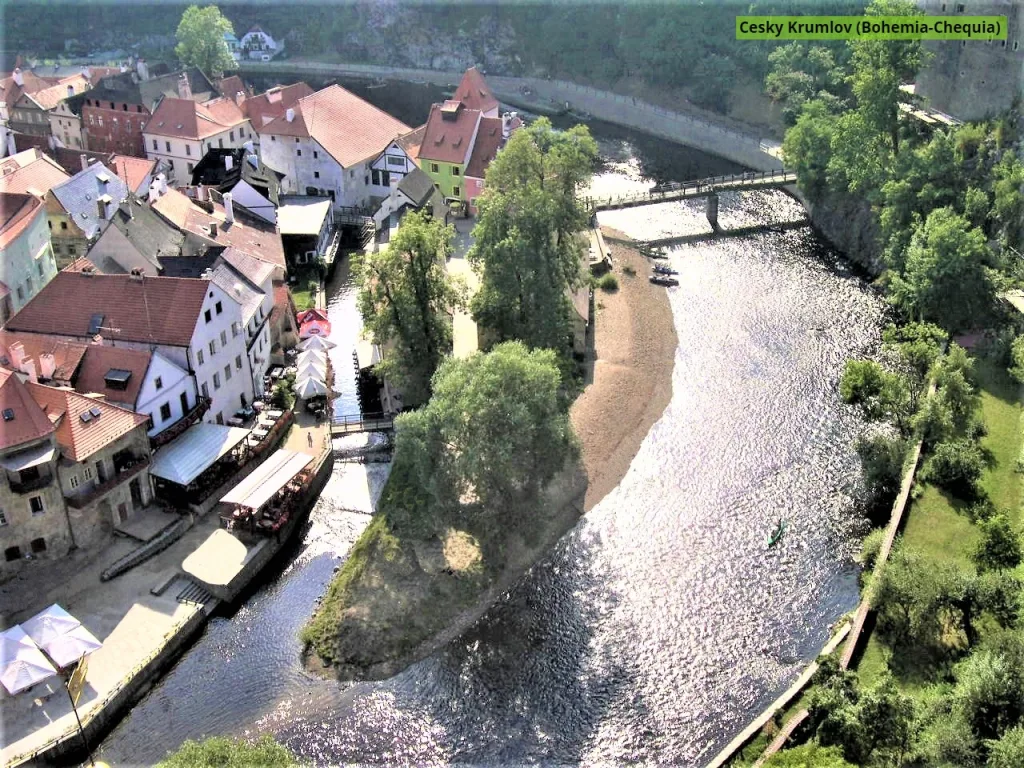 9 Cesky Krumlov-Bohemia