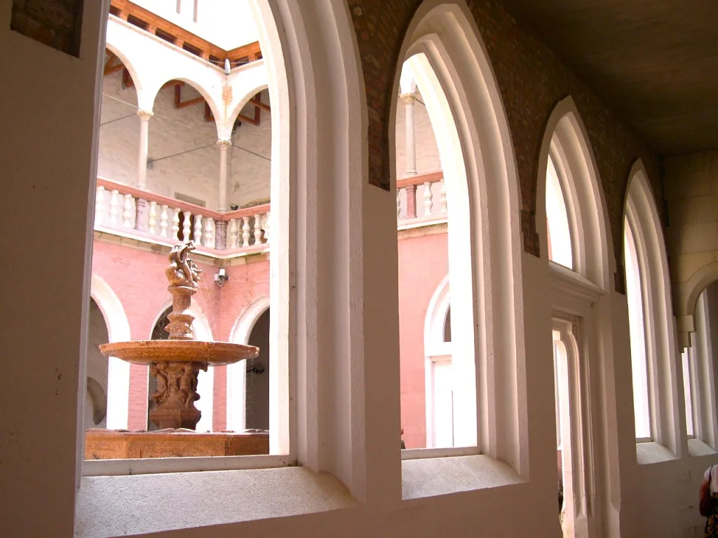 9 Palacio Visegrad-Danubio-Hungría