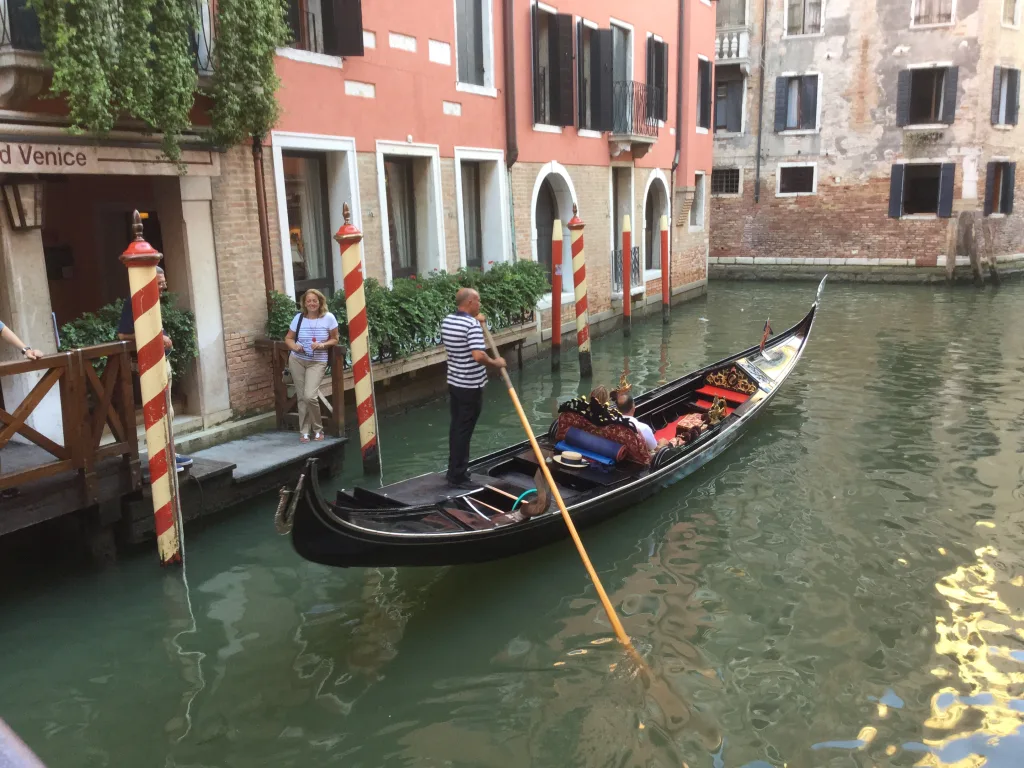 10 Góndolas-Venezia-Italia