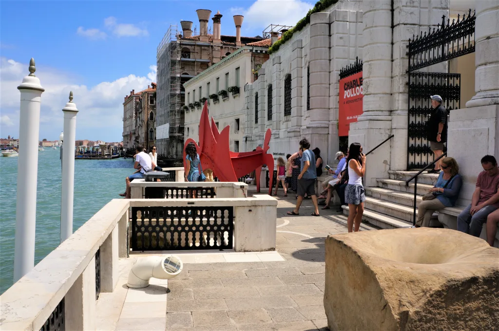 11 Guggenheim-Veneia.Italia